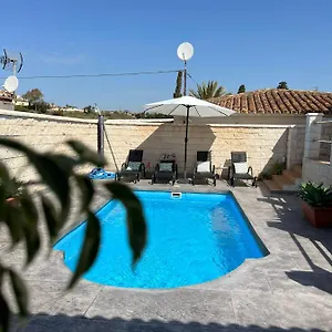  Сasa de vacaciones Monte Azul